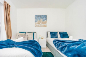 Modern 3 bed flat in quiet BRIGHTON location